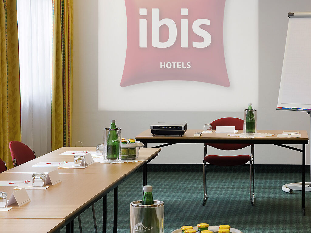 Ibis Linz City Kültér fotó